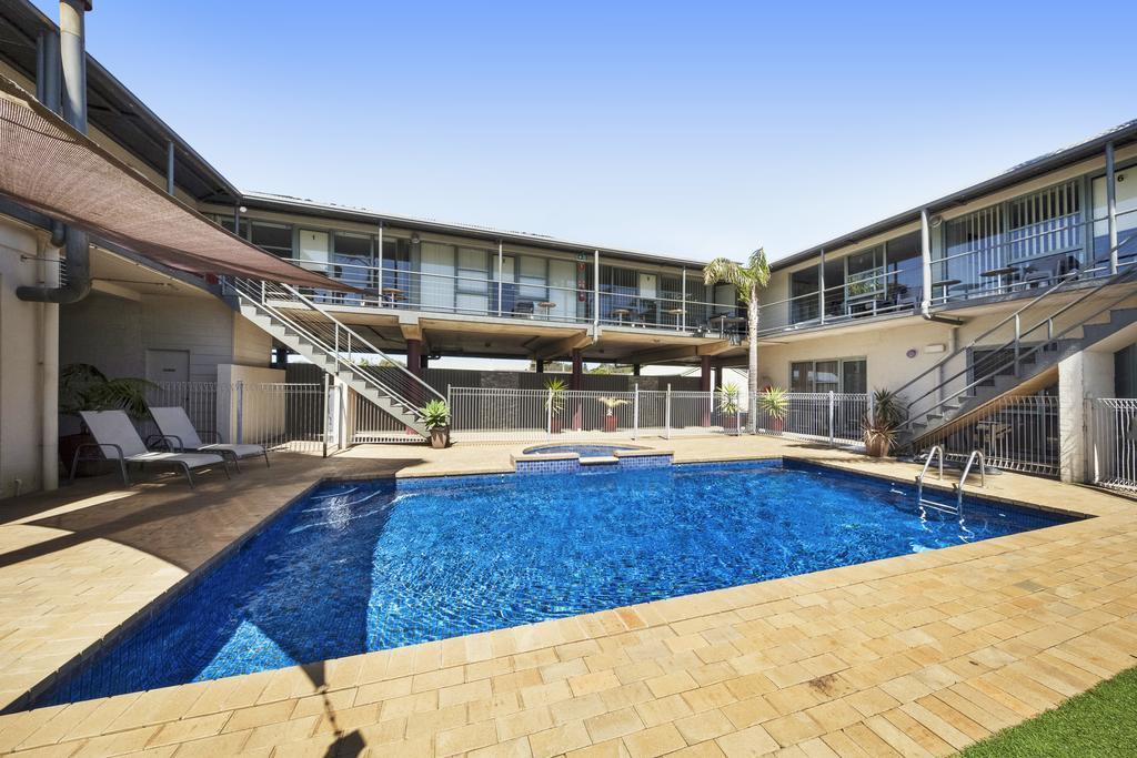 Moonlight Bay Apartments Rye Exterior foto