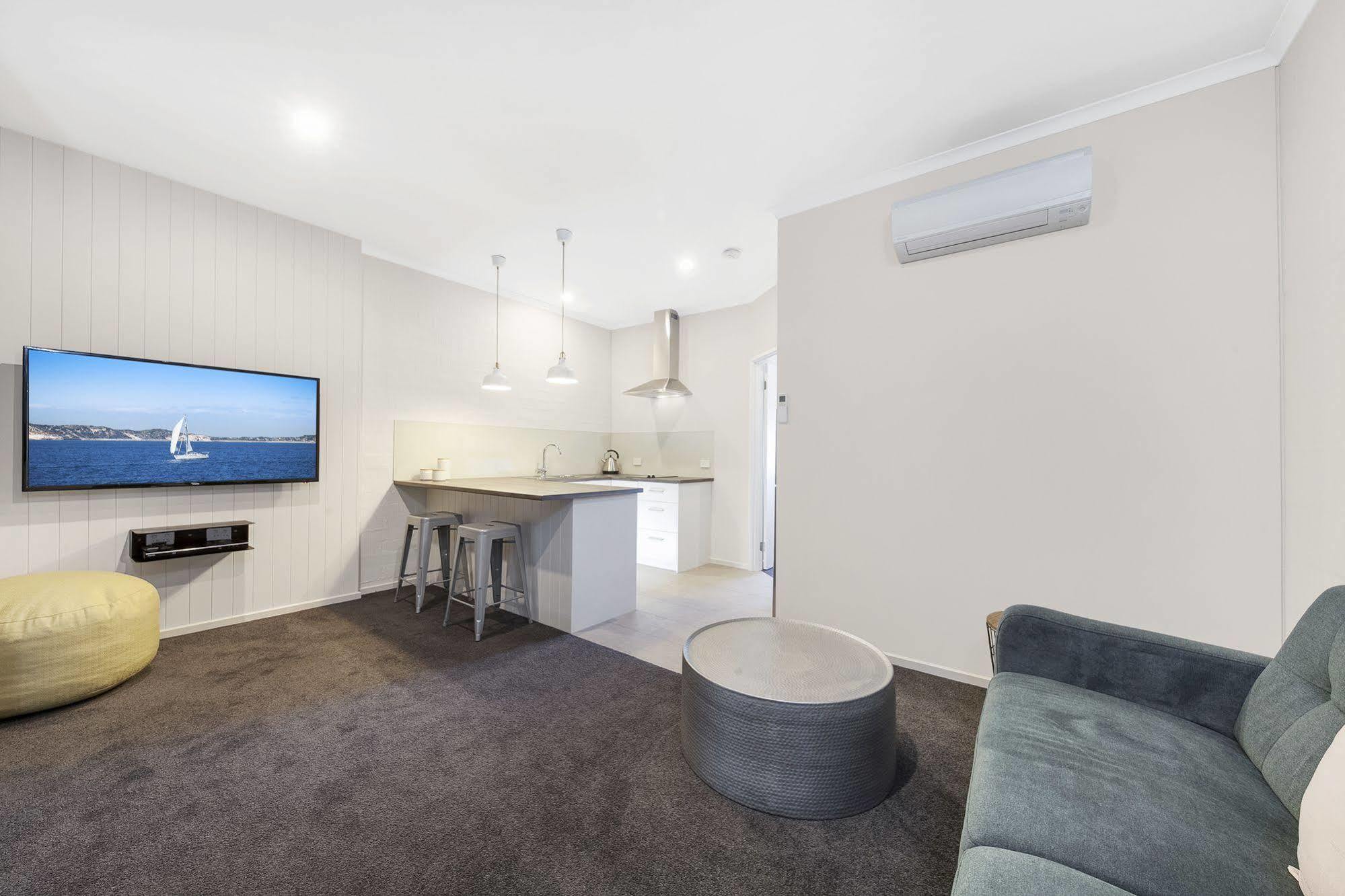 Moonlight Bay Apartments Rye Exterior foto
