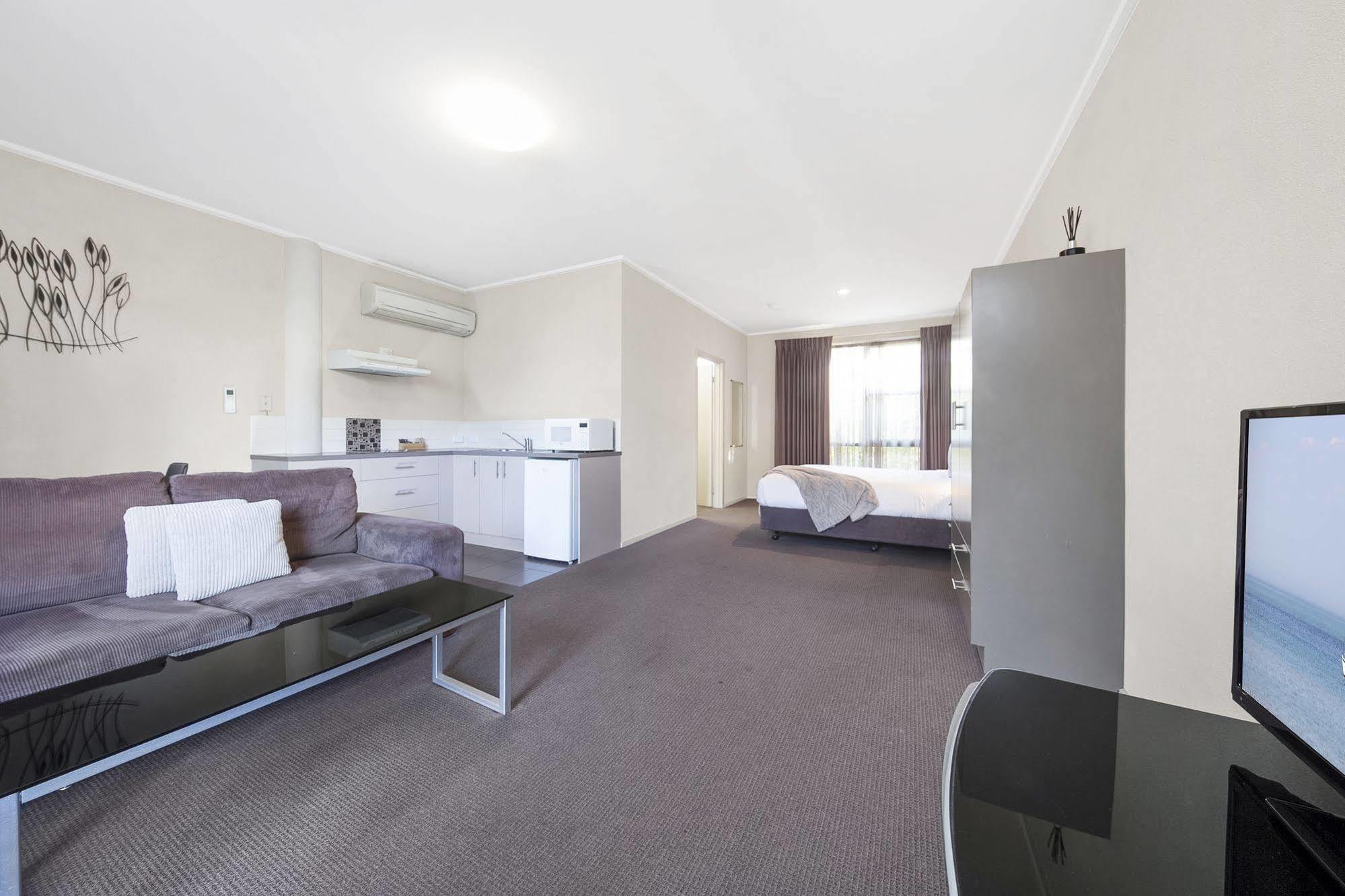 Moonlight Bay Apartments Rye Exterior foto