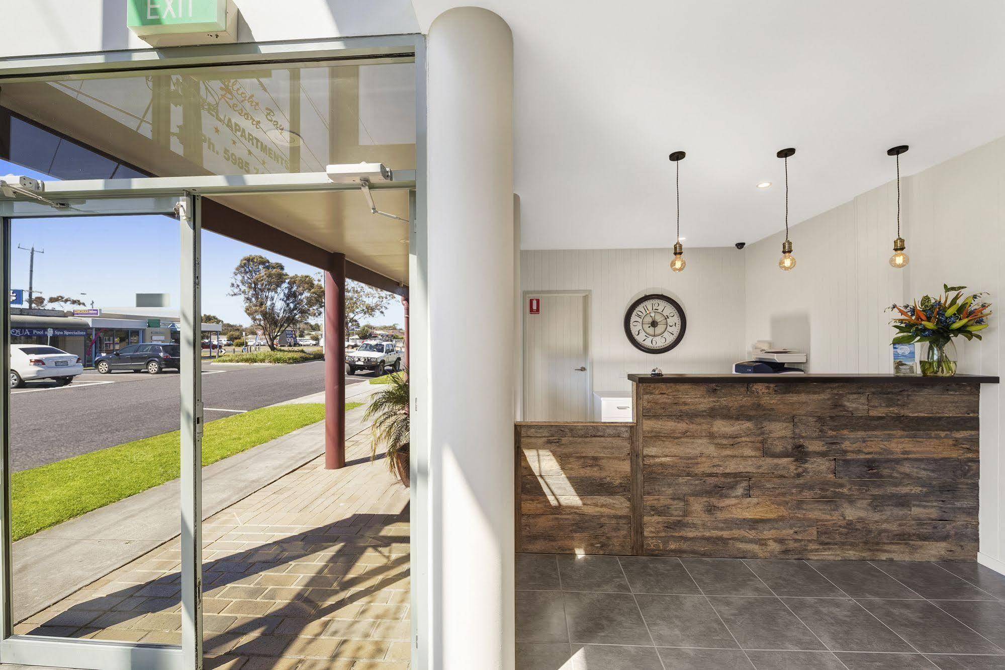 Moonlight Bay Apartments Rye Exterior foto